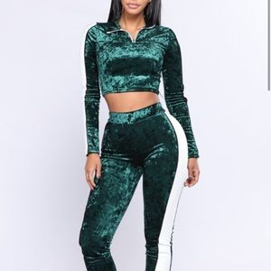 Fashion nova 2 piece lounge outfit